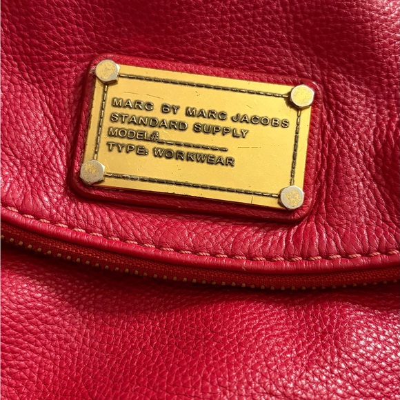 Marc by Marc Jacobs Red Crossbody Bag - Picture 2 of 14